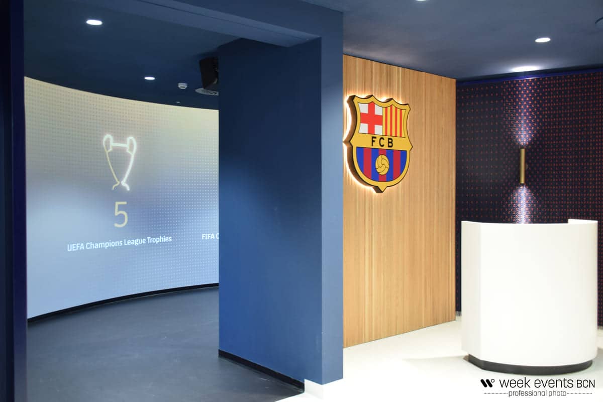 FCB7