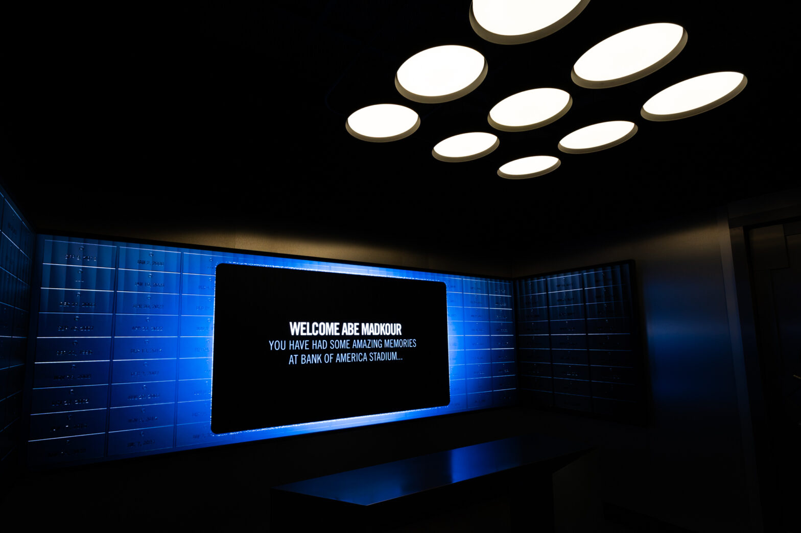 Unlocking the First Impression: How MoMINTum’s Memory Vault Puts the Guest at the Center of the Sales Journey