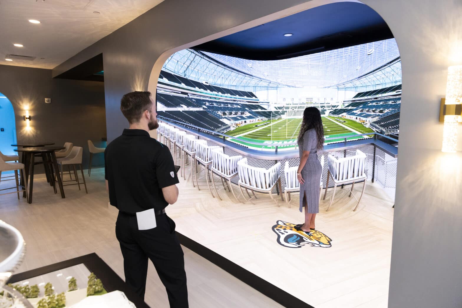 Jacksonville Jaguars’ ‘Stadium of the Future' Sales Experience Center Features Advent's Immersive Cube®